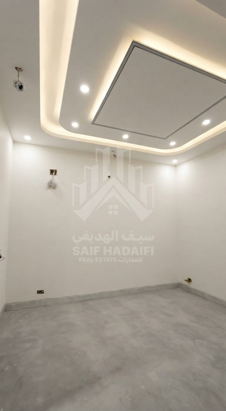للبيع : فيلا فاخرة مستقلة بمساحة بناء 830 م² — view 24